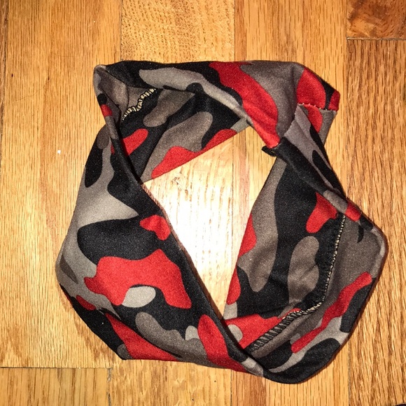 4” Headbands Camo - Picture 4 of 6